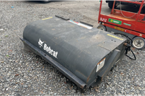Щетка с бункером Bobcat 72. 2019г.